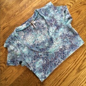 BKE cute sheer blue leopard print top