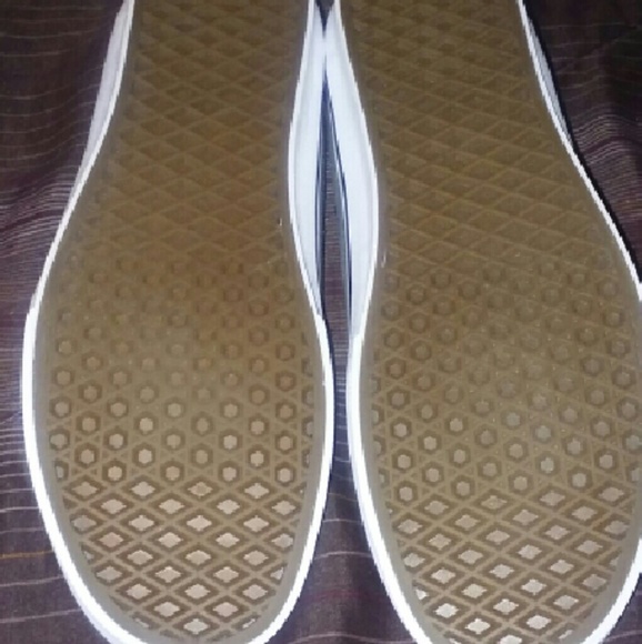 Mens Vans - Picture 2 of 2