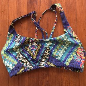 Onzie funky pattern sports bra !!