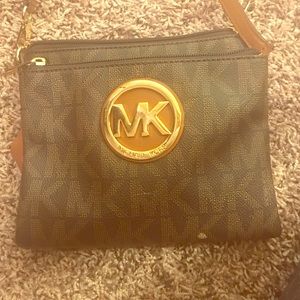 Michael Kors cross body