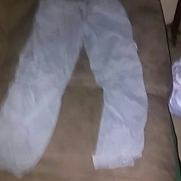 Capris - Picture 2 of 3