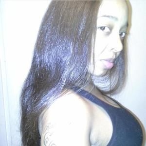 Meet your Posher, Claudia