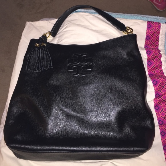 Tory Burch Thea Hobo
