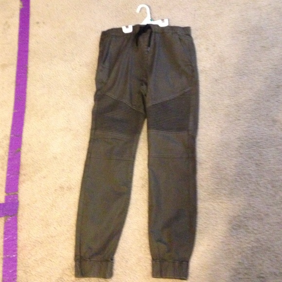 amy green joggers - Picture 1 of 1