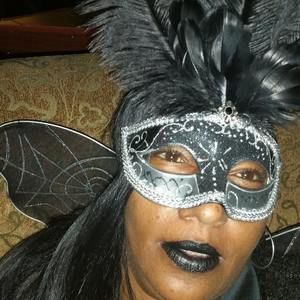 Meet your Posher, Felisa