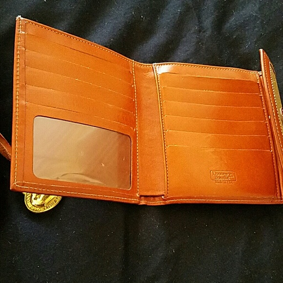 *SOLD* - Picture 2 of 4