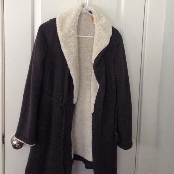 EUC Cozy Anthropologie Robe