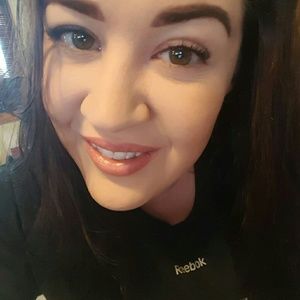 Meet your Posher, Joanna