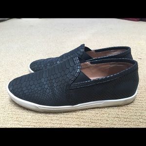 JOIE black "kidmore" sneakers