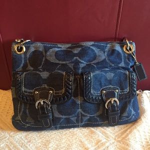 🚫🚫🚫SOLD! Authentic Coach Shoulder Bag