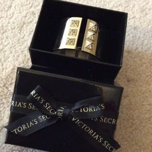 NWT Victoria's Secret bracelet