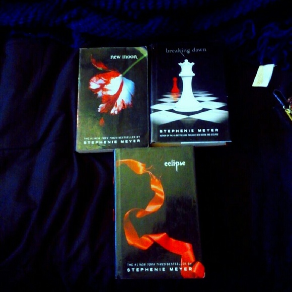 3 of the twilight books - Picture 1 of 3