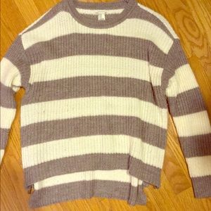 🔴SOLD🔴 Forever 21 Knit sweater with zipper sides