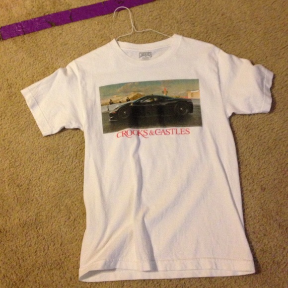 white crooks and gastles shirt - Picture 1 of 1