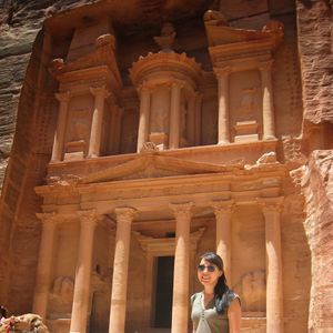 Meet your Posher, Serena