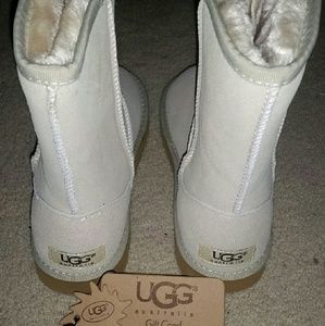 Faux Ugg boots
