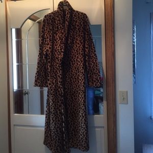 Leopard Print Plush Robe