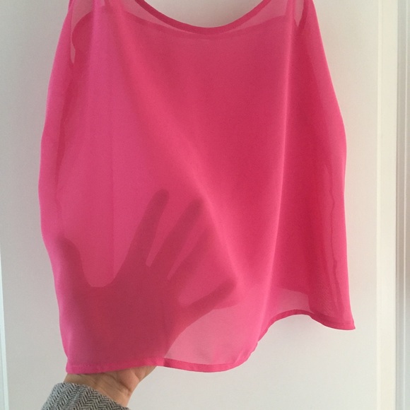 Pink Tank - Picture 2 of 3