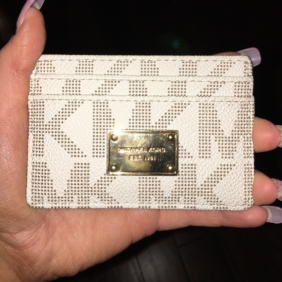 100% authentic Michael kors card holder