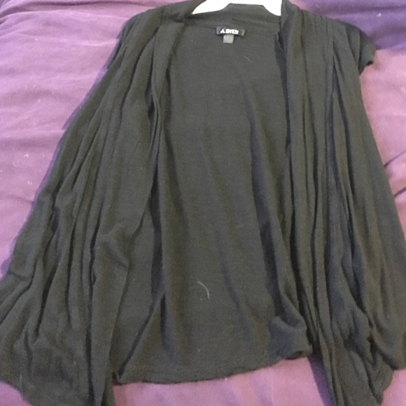 Short sleeve light jacket. Great for summer