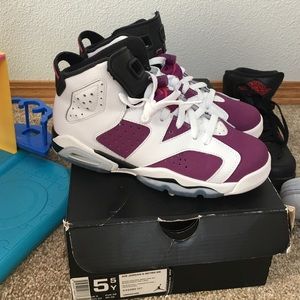 Jordan Retro 6s