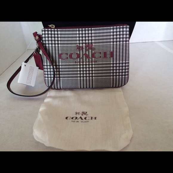 NWT Coach Peyton Plaid Wristlet