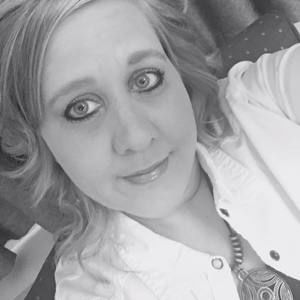 Meet your Posher, Jeneane