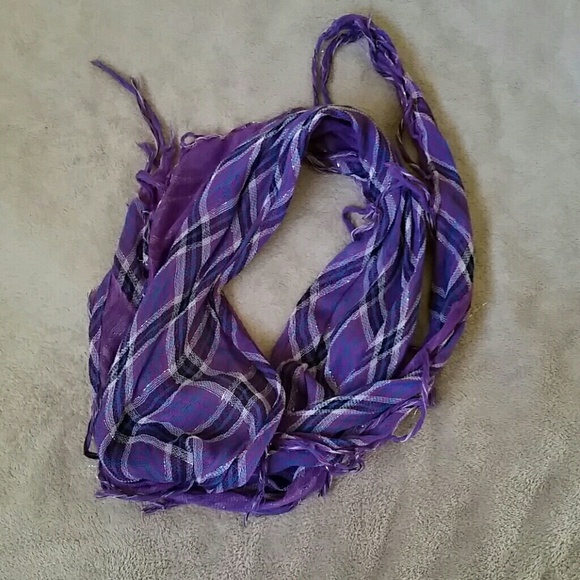 Scarf - Picture 1 of 1