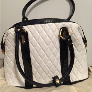 Brand new Marino Orlandi bag (Italian leather)