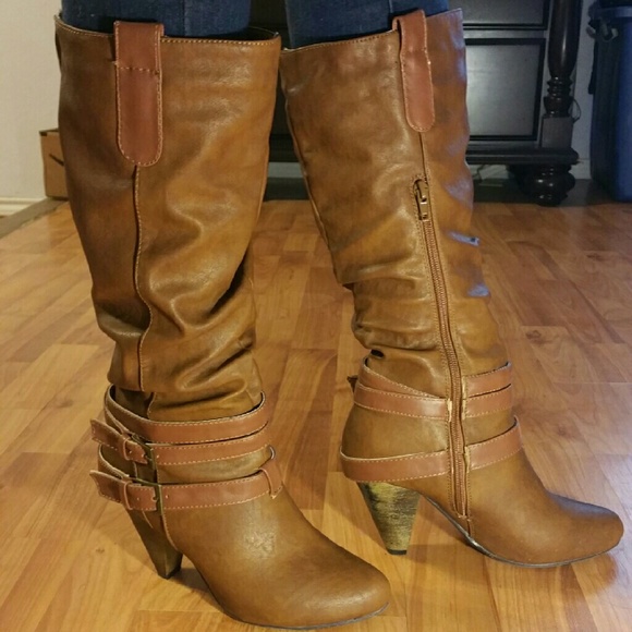 Boots - Picture 4 of 4