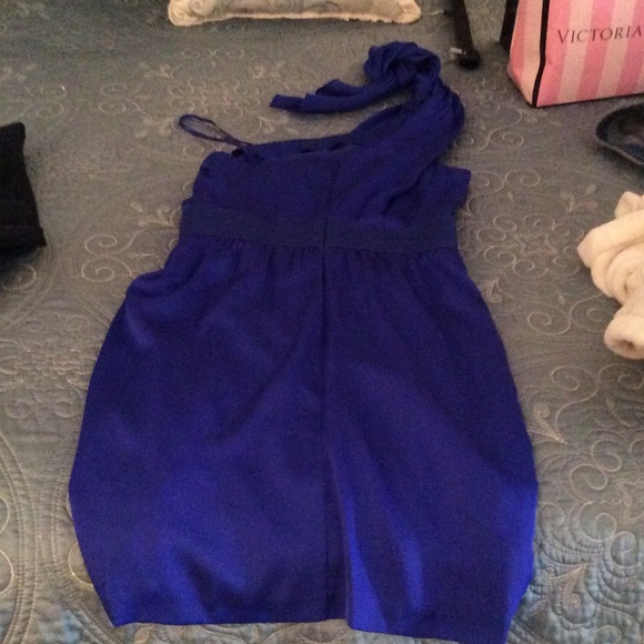 Cache Dress - Picture 3 of 4