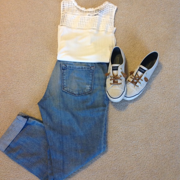 Lean boyfriend jeans