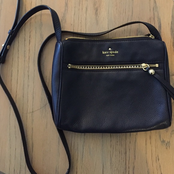 Kate Spade Cobblestone navy cross body purse