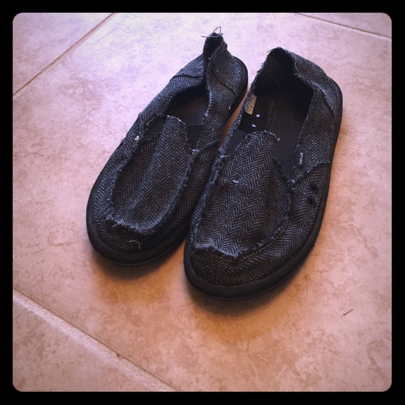 Sanuks