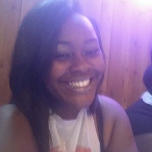 Meet your Posher, Domonique