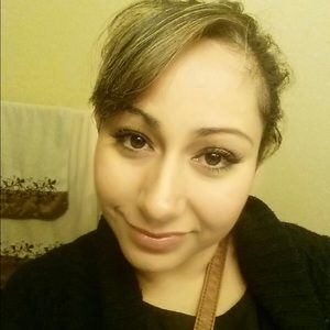 Meet your Posher, Aracely