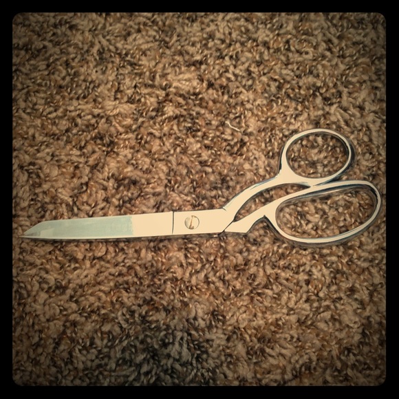 Nice gingher  sewing scissors