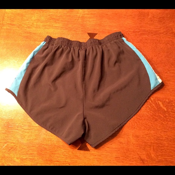 Women's adidas running shorts. - Picture 2 of 3