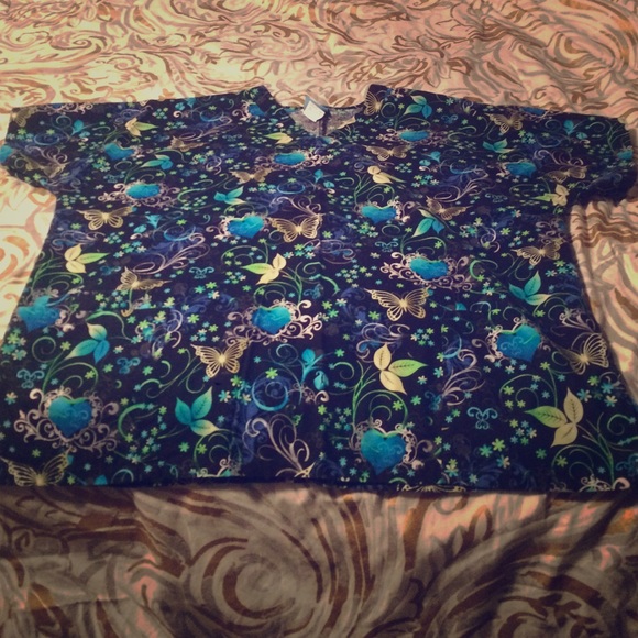 Scrub top
