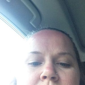 Meet your Posher, Val