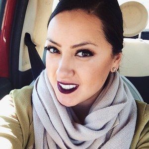 Meet your Posher, Lucy