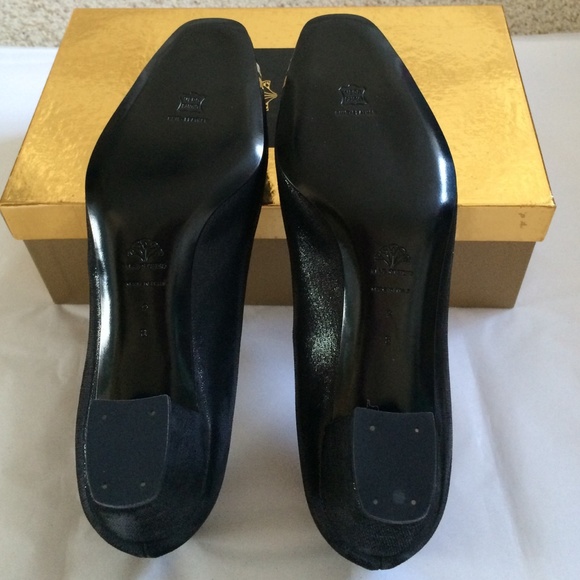 Vintage Leather Heels - Picture 3 of 4