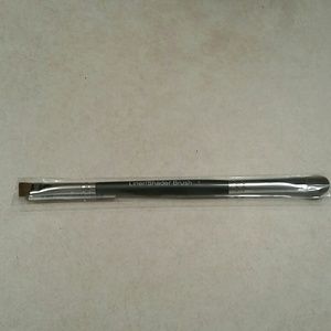 Younique Liner/Shader Brush