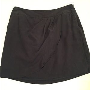 Beautiful navy silk skirt- like new!