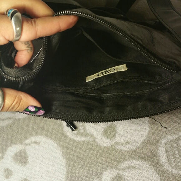 Purse - Picture 4 of 4