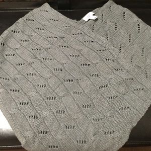 Gray one size poncho
