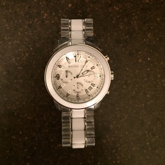 AUTHENTIC MK WOMENS WATCH