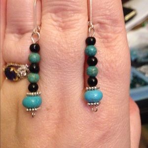 Turquoise, magnesite & black agate jewelry set