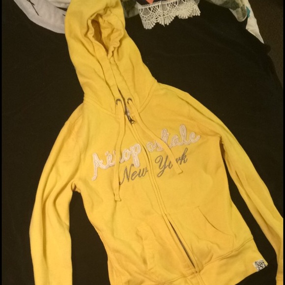 Yellow Aeropostale hoodie - Picture 2 of 2