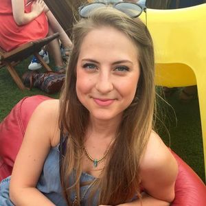 Meet your Posher, Kay